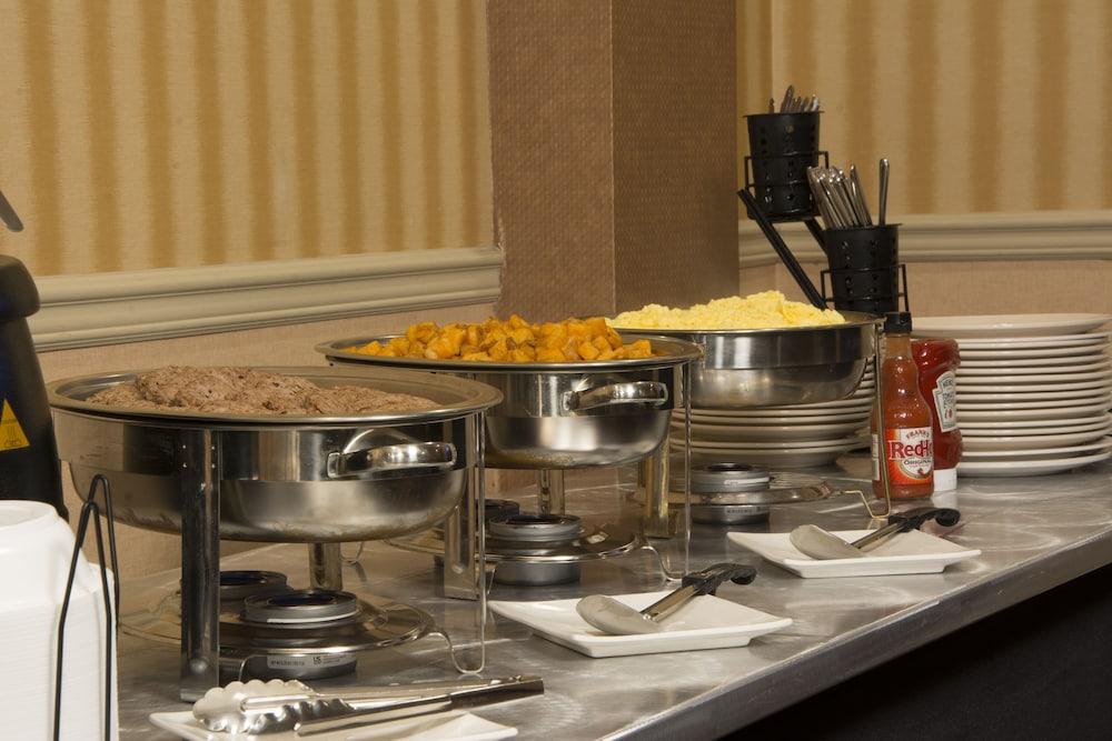 Adria Hotel And Conference Center New York Bagian luar foto
