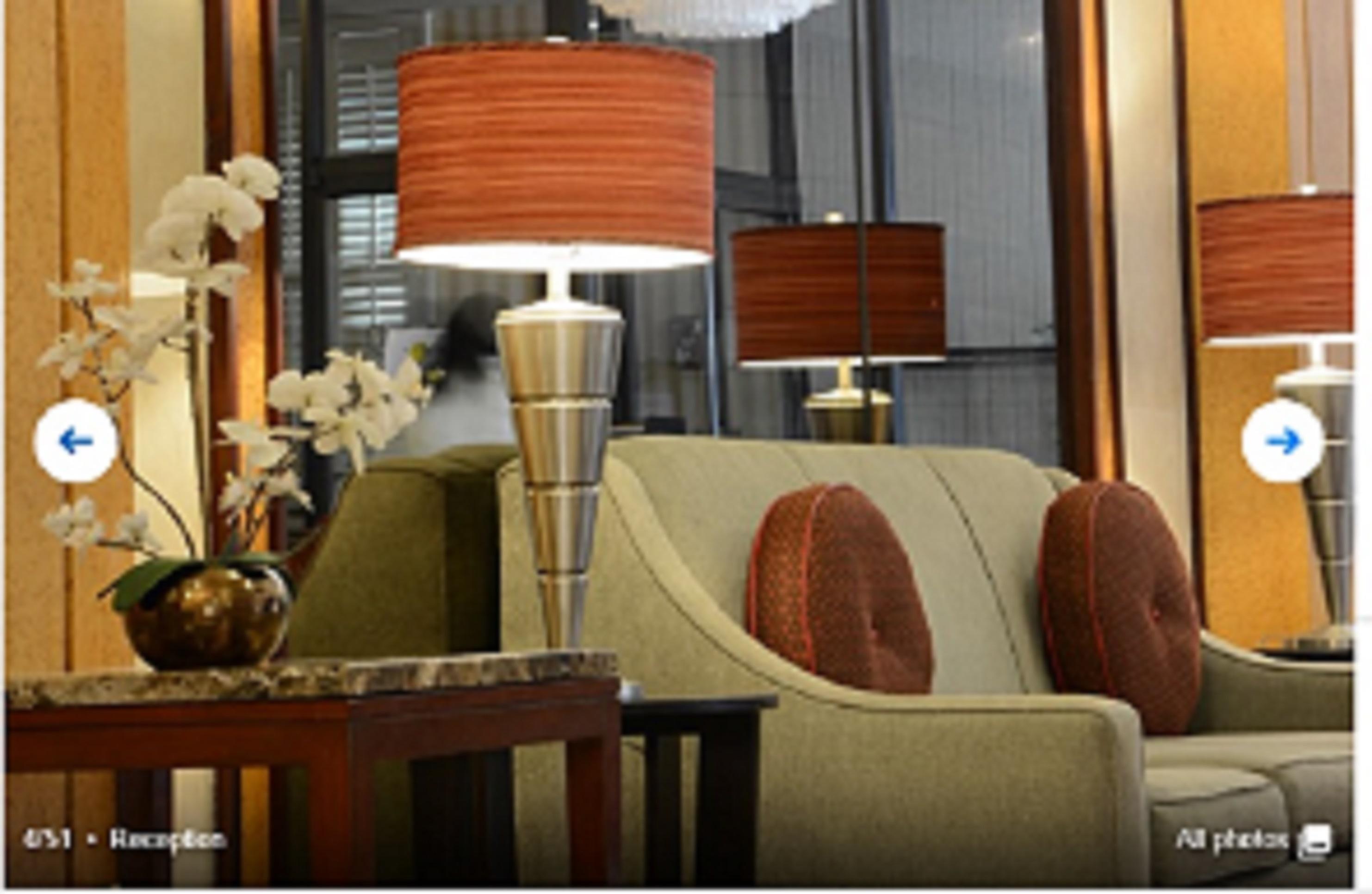 Adria Hotel And Conference Center New York Bagian luar foto